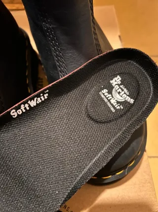 Botín Dr. Martens Negro Nuevo