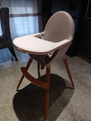 Trona Kinderkraft FINI 2 en 1