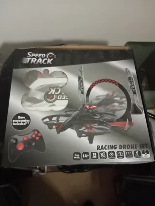 Dron con mando y repuestos