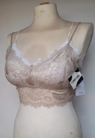 Top con bralette in merletto elasticizzato