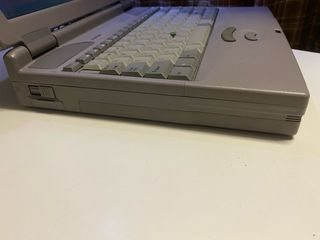 Ordenador Toshiba 460CDX Vintage Beige