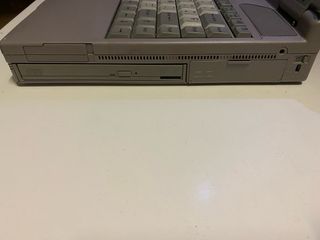 Ordenador Toshiba 460CDX Vintage Beige