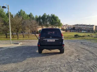 Toyota Land Cruiser 2005