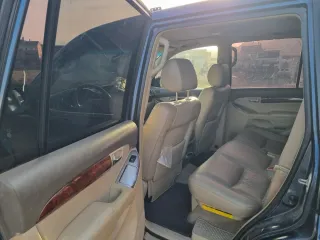 Toyota Land Cruiser 2005