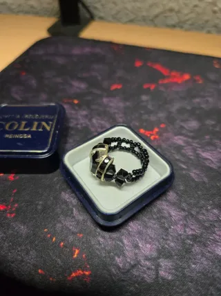 Anillo bisutería negro y dorado