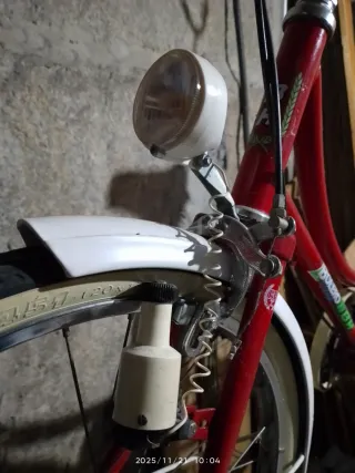 Bicicleta BH Bolero Roja y BH azul plegable