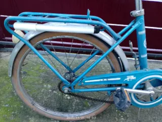 Bicicleta BH Bolero Roja y BH azul plegable