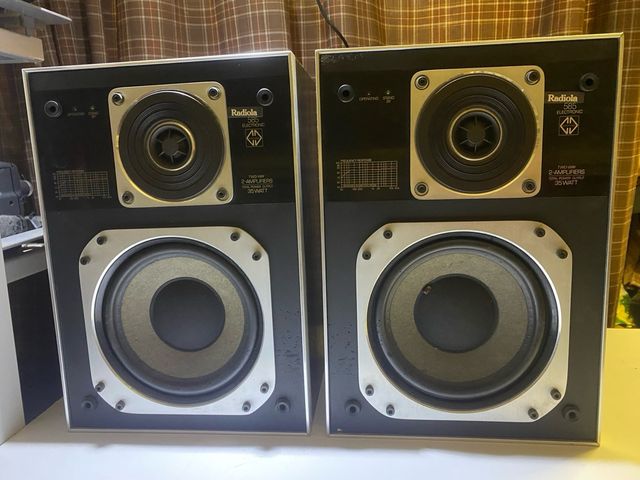 Altavoces Radiola 585 Electronic