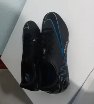 Botas de fútbol Nike Talla 39.5