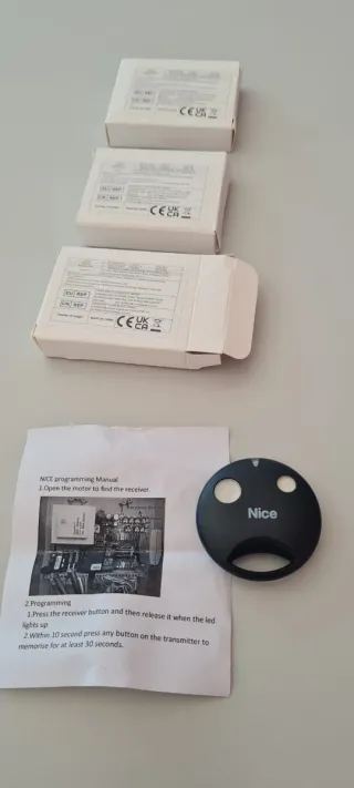 Mando a distancia Nice para garaje