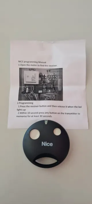 Mando a distancia Nice para garaje