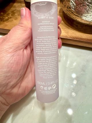 Fenty Beauty What It Dew Spray Rinfrescante Unisex