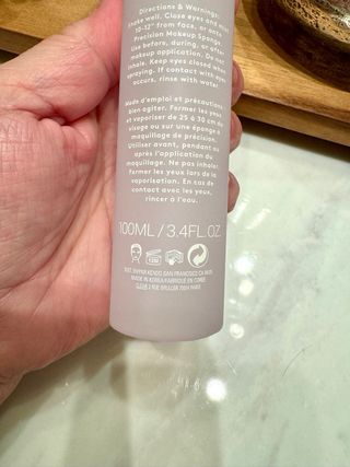 Fenty Beauty What It Dew Spray Rinfrescante Unisex