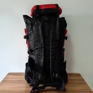 Mochila Montaña 90L Roja y Negra Impermeable