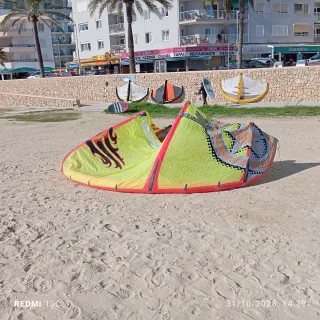Cometa Kite Surf 12 y barra