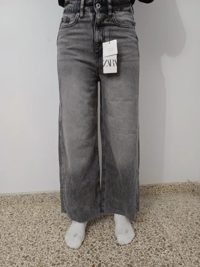 Vaqueros Zara grises talla 34