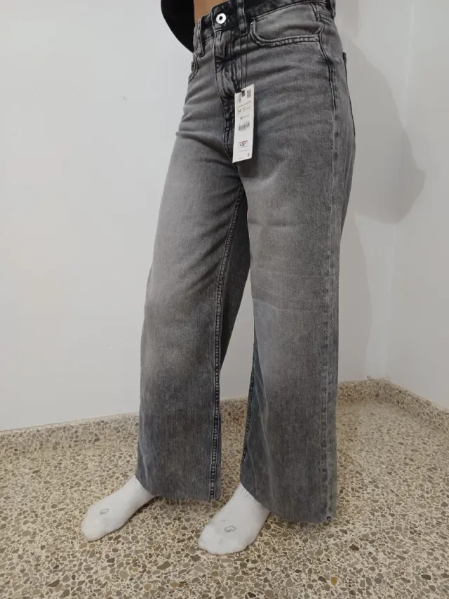 Vaqueros Zara grises talla 34