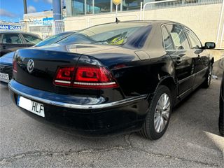 Volkswagen Phaeton 2012