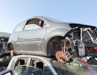 Bomba combustible renault 8200368239 twingo 228008