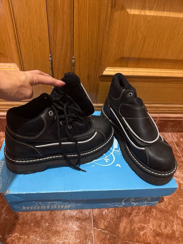 Botas New Boris Piel Negras Talla 42, NUEVAS