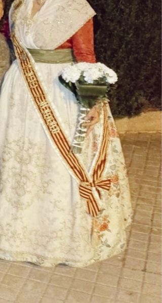 Cancán de fallera blanco