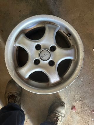 Llantas Dezent 5 radios