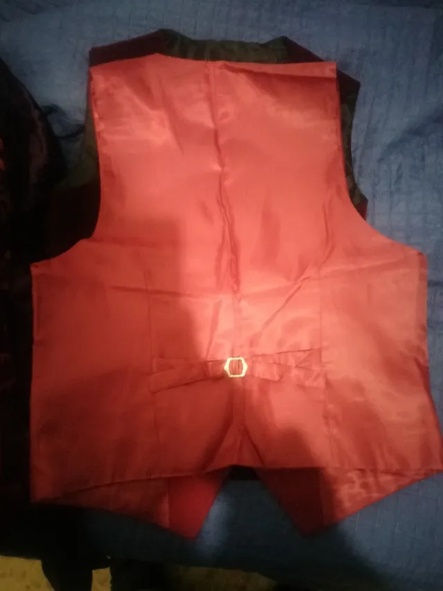 Chaleco de vestir rojo de hombre