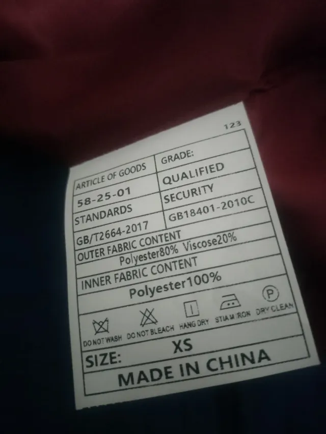 Chaleco de vestir rojo de hombre