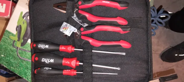 Estuche Herramientas Wiha: Destornilladores y Alic