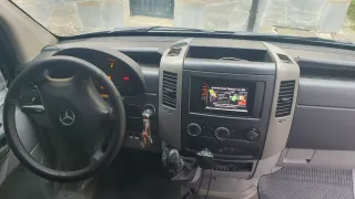 Mercedes-Benz Sprinter 2011