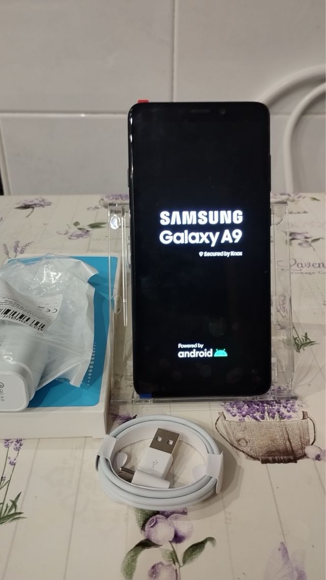 Samsung Galaxy A9 128GB Negro +ascesorios