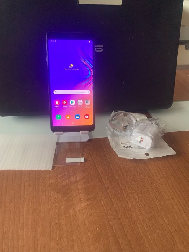 Samsung Galaxy A9 128GB Negro +ascesorios
