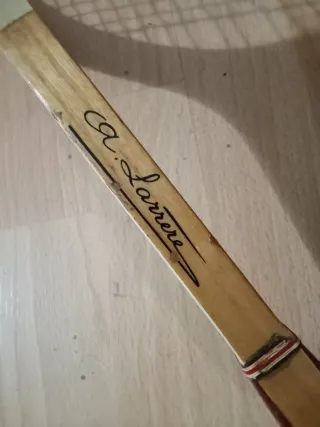 MAT LARRERE ANTIGUA RAQUETA TENIS MADERA