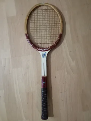 MAT LARRERE ANTIGUA RAQUETA TENIS MADERA