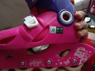 Patines en línea niña rosa y morado. Poco uso