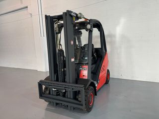CARRETILLA ELEVADORA LINDE DIESEL H25D 2500 KG