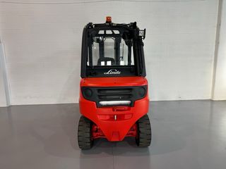 CARRETILLA ELEVADORA LINDE DIESEL H25D 2500 KG