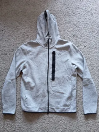 Sudadera Nike Tech Fleece Gris