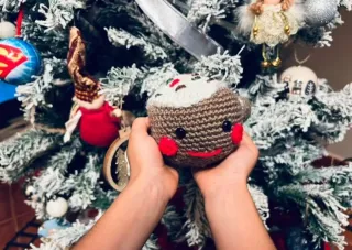 Bolitas Navideñas Tejidas a Mano