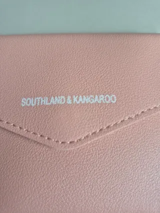 Cartera rosa Southland & Kangaroo con corazón