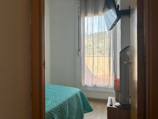 Alquilo habitación en santa margarida de Montbui