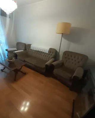 Conjunto de Sofá 3+2 Lugares e Poltrona