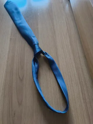 Cravatta Renato Marielli blu seta nuova