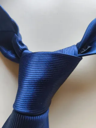 Cravatta Renato Marielli blu seta nuova