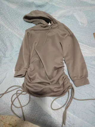Sudadera con capucha beige talla única