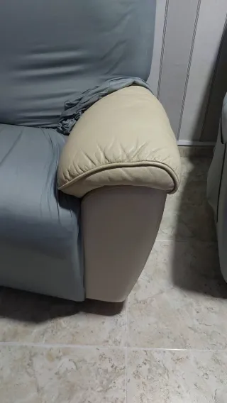 Sofá relax de piel gris