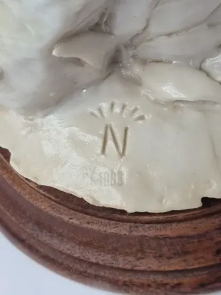 Coppia Statue A. Belcari Firmate