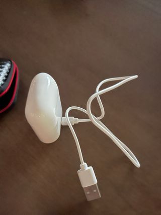 Auriculares Bluetooth Blancos con Estuche