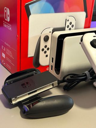 Nintendo Switch OLED Blanca y Negra con Garantía