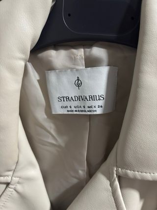 Chaqueta Biker Blanca Stradivarius Talla XS